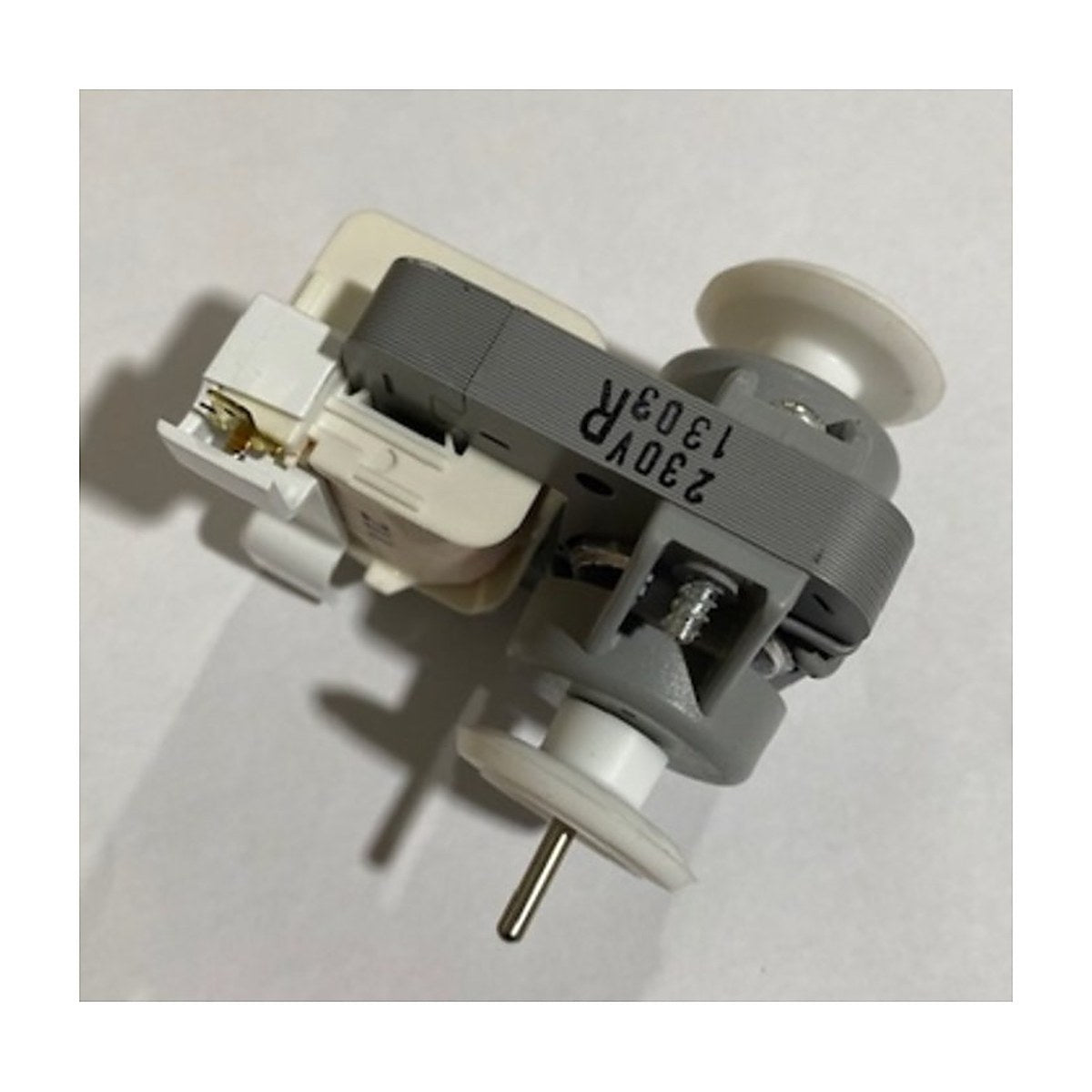322543P genuine Fisher & Paykel fan motor assembly kit for N308 N388 fridge freezers, view 3 view 3