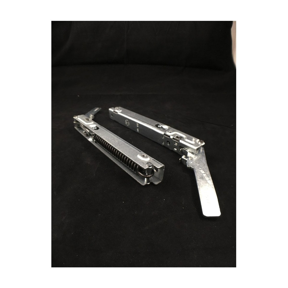 4055549184 genuine single oven door hinge for Westinghouse and Electrolux ovens